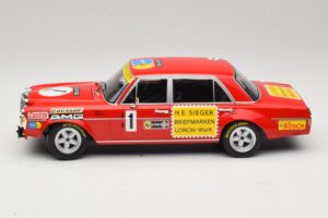 Mercedes 300 SEL 6.8 #1 H. Heyer / Betzler 24 Hours of Nurburgring 1972 Minichamps 1:18 155723401 Метал — снимка 3 от 6