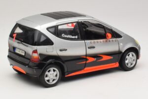 Mercedes A-Class W168 D. Coulthard Сребърен Maisto 1:18 35841 Метал — снимка 3 от 8