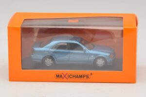 Mercedes C-Class W202 Син Металик Maxichamps 1:43 940037060 Метал — снимка 5 от 5