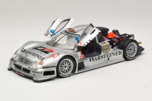 Mercedes CLK GTR #10 Warsteiner 1999 Maisto 1:18 38848 Метал — снимка 2 от 8