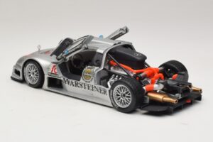 Mercedes CLK GTR #10 Warsteiner 1999 Maisto 1:18 38848 Метал — снимка 5 от 8