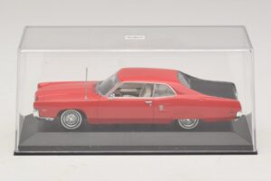 Mercury Marauder X-100 Червен Черен Minichamps 1:43 400082121 Метал — снимка 4 от 5