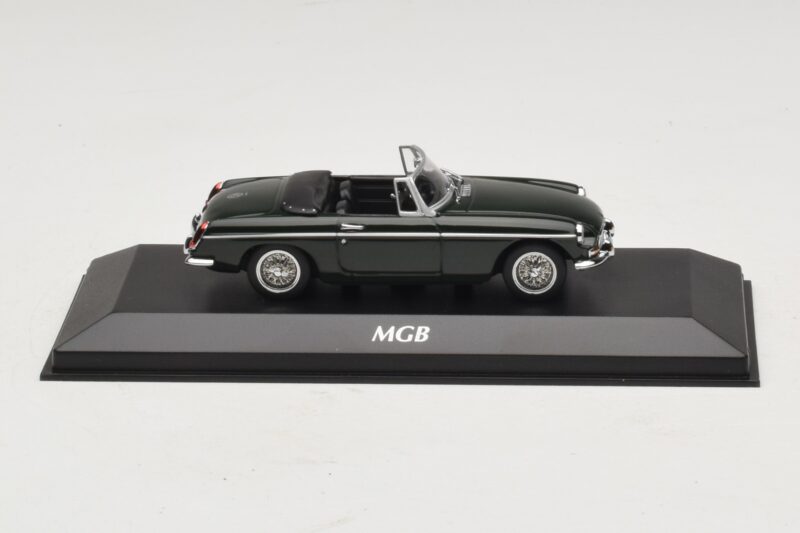 MG MGB Mk1 Зелен Maxichamps 1:43 940131031 Метал