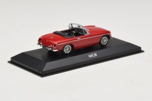MG MGB Mk1 Червен Maxichamps 1:43 940131030 Метал — снимка 2 от 5