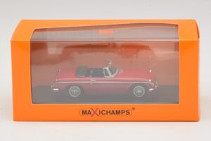 MG MGB Mk1 Червен Maxichamps 1:43 940131030 Метал — снимка 5 от 5