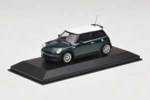Mini Cooper One R50 Aero Green С Бял Покрив Minichamps 1:43 MINI011 Метал — снимка 2 от 5