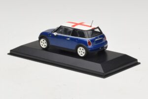 Mini Cooper S R53 Син С Английско Знаме Minichamps 1:43 MINI012 Метал — снимка 3 от 5