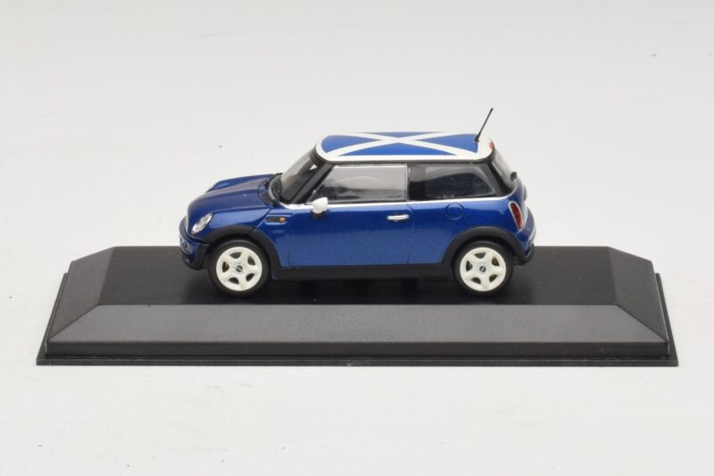 Mini Cooper S R53 Син С Шотландско Знаме Minichamps 1:43 MINI016 Метал