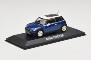 Mini Cooper S R53 Тъмносин С Панорамен Покрив Minichamps 1:43 MINI021 Метал — снимка 2 от 4