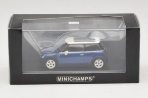 Mini Cooper S R53 Тъмносин С Панорамен Покрив Minichamps 1:43 MINI021 Метал — снимка 4 от 4