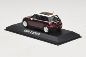 Mini Cooper S R53 Тъмночервен С Панорамен Покрив Minichamps 1:43 MINI019 Метал — снимка 3 от 4