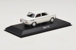 NSU TT Бял Maxichamps 1:43 940015300 Метал — снимка 2 от 5