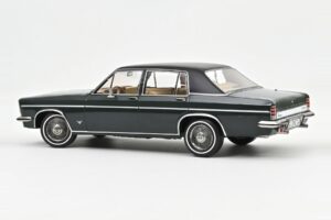 Opel Diplomat B V8 Cedar Green Norev 1:18 183690 Метал — снимка 2 от 2