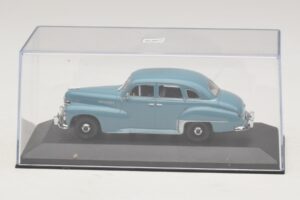 Opel Kapitän Син Minichamps 1:43 430043308 Метал — снимка 4 от 5