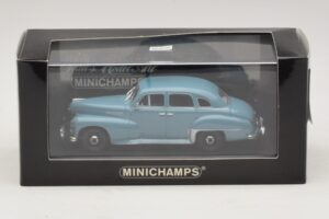 Opel Kapitän Син Minichamps 1:43 430043308 Метал — снимка 5 от 5