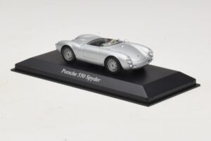 Porsche 550 Spyder Сребрист Maxichamps 1:43 940066030 Метал — снимка 3 от 5