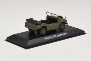 Porsche 597 Jagdwagen Маслинен Maxichamps 1:43 940065300 Метал — снимка 2 от 5