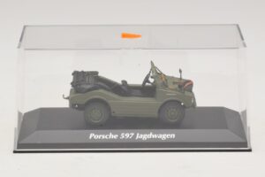 Porsche 597 Jagdwagen Маслинен Maxichamps 1:43 940065300 Метал — снимка 4 от 5