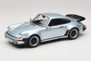 Porsche 911 930 Turbo 3.3 Сребрист KK-Scale 1:18 KKDC181444 Метал