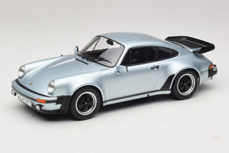 Porsche 911 930 Turbo 3.3 Сребрист KK-Scale 1:18 KKDC181444 Метал