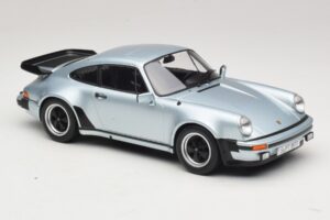 Porsche 911 930 Turbo 3.3 Сребрист KK-Scale 1:18 KKDC181444 Метал — снимка 4 от 6