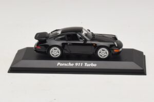 Porsche 911 964 Turbo Черен Maxichamps 1:43 940069101 Метал