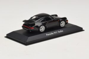 Porsche 911 964 Turbo Черен Maxichamps 1:43 940069101 Метал — снимка 2 от 5