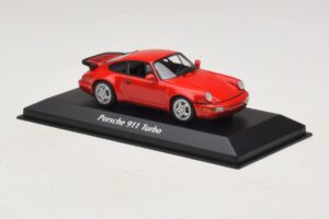 Porsche 911 964 Turbo Червен Maxichamps 1:43 940069102 Метал — снимка 3 от 5