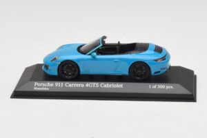 Porsche 911 991.1 Carrera 4 GTS Кабриолет Син Minichamps 1:43 410067332 Метал