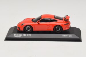 Porsche 911 991.1 GT3 Оранжев Minichamps 1:43 410066024 Метал