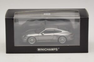 Porsche 911 991.1 R Сребрист Minichamps 1:43 410066224 Метал — снимка 5 от 5