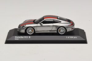 Porsche 911 991.1 R Сребрист С Оранжеви Ивици Minichamps 1:43 410066222 Метал