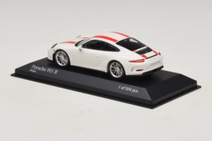 Porsche 911 991.1 R Бял С Червени Ивици Minichamps 1:43 410066220 Метал — снимка 4 от 6