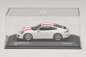 Porsche 911 991.1 R Бял С Червени Ивици Minichamps 1:43 410066220 Метал — снимка 5 от 6