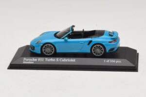 Porsche 911 991.1 Turbo S Кабриолет Син Minichamps 1:43 410067182 Метал