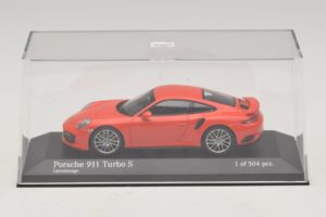 Porsche 911 991.1 Turbo S Оранжев Minichamps 1:43 410067171 Метал — снимка 4 от 5