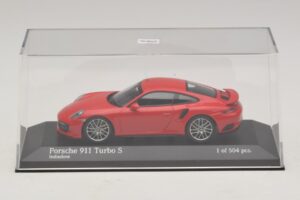 Porsche 911 991.1 Turbo S Червен Minichamps 1:43 410067170 Метал — снимка 4 от 5