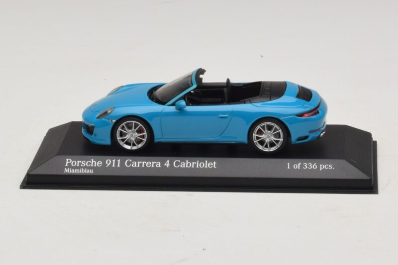 Porsche 911 991.2 Carrera 4 Кабриолет Син Minichamps 1:43 410067232 Метал