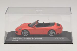 Porsche 911 991.2 Carrera 4 Кабриолет Оранжев Minichamps 1:43 410067231 Метал — снимка 4 от 5