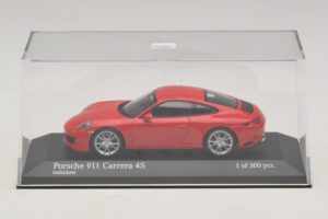 Porsche 911 991.2 Carrera 4S Червен Minichamps 1:43 410067240 Метал — снимка 4 от 5
