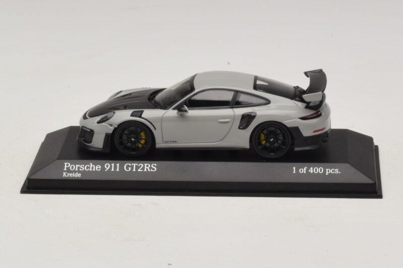 Porsche 911 991.2 GT2 RS Chalk Minichamps 1:43 Porsche 911 991.2 GT2 RS Chalk Minichamps 1:43 410067237 Метал