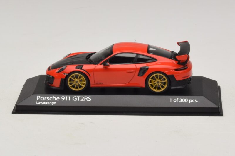 Porsche 911 991.2 GT2 RS Оранжев Minichamps 1:43 410067229 Метал