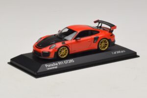 Porsche 911 991.2 GT2 RS Оранжев Minichamps 1:43 410067229 Метал — снимка 2 от 5
