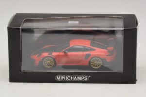Porsche 911 991.2 GT2 RS Оранжев Minichamps 1:43 410067229 Метал — снимка 5 от 5