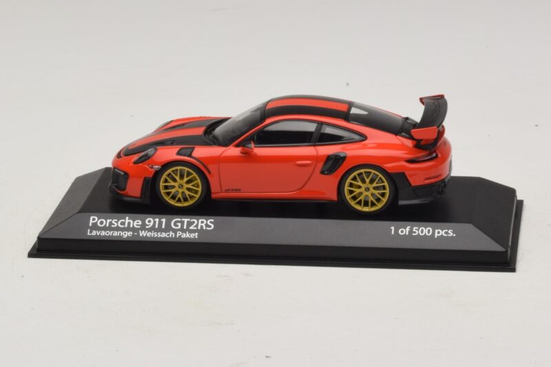Porsche 911 991.2 GT2 RS Weissach Package Оранжев Minichamps 1:43 410067224 Метал