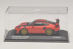 Porsche 911 991.2 GT2 RS Weissach Package Оранжев Minichamps 1:43 410067224 Метал — снимка 4 от 5