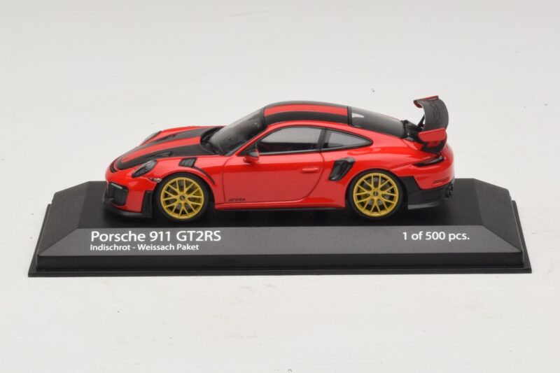 Porsche 911 991.2 GT2 RS Weissach Package Червен Minichamps 1:43 410067221 Метал