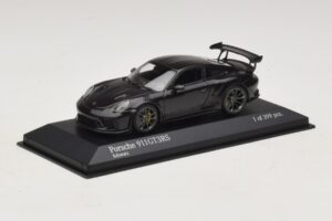 Porsche 911 991.2 GT3 RS Черен Minichamps 1:43 410067021 Метал — снимка 2 от 5