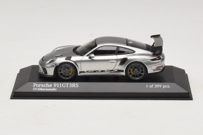 Porsche 911 991.2 GT3 RS Сребрист Minichamps 1:43 410067020 Метал