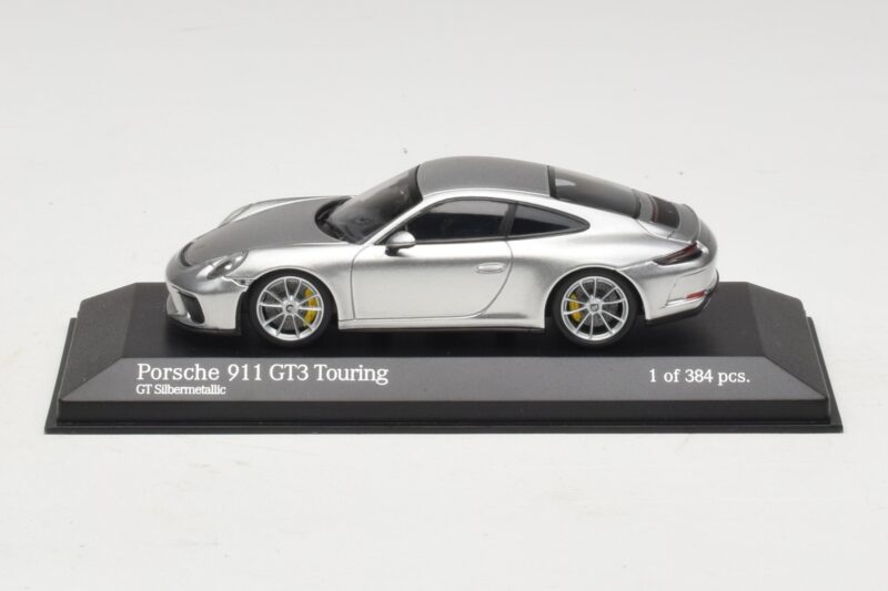 Porsche 911 991.2 GT3 Touring Сребрист Minichamps 1:43 410067422 Метал